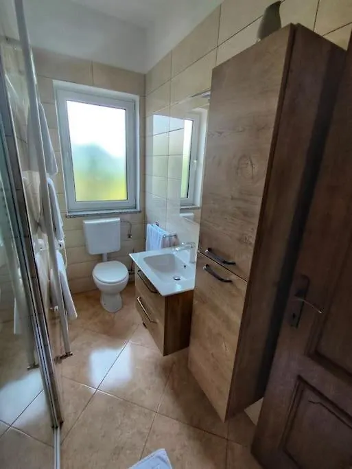 Apartment Valtura